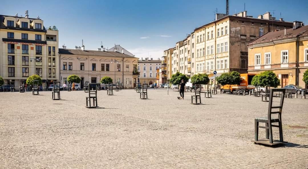 Apartment Old Town Premium - Ghetto Heroes Square View *